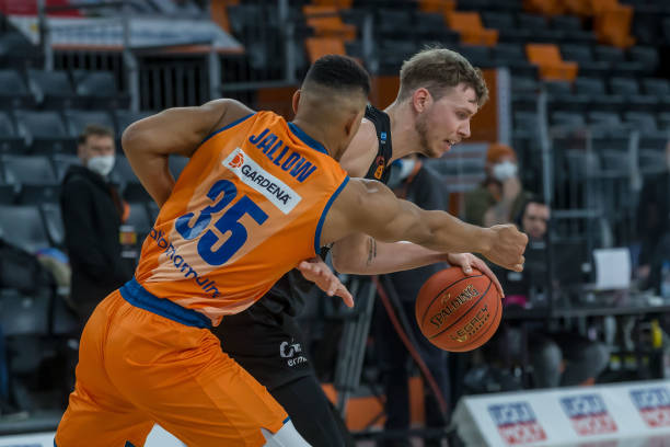 了源源不断 了源源不断