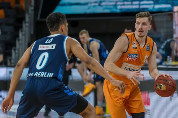 的防守布置 的防守布置